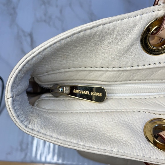 Michael Kors - Shoulder Bag - Picture 10 of 14